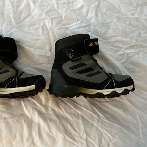 Adidas Terrex Snow Boots - rarely worn